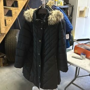NWOT women's long puffer coat